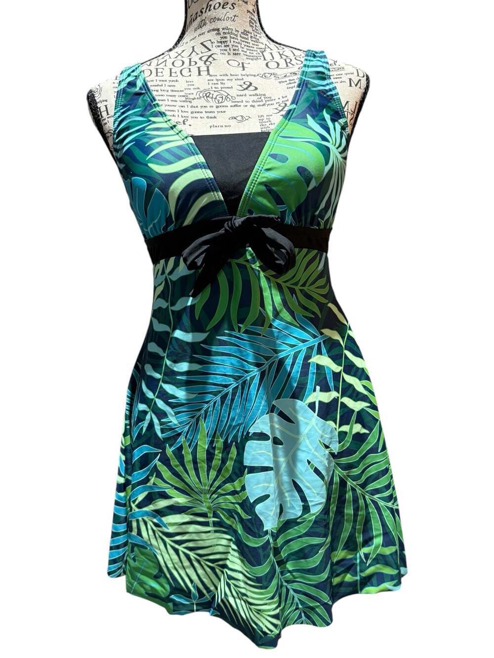 NWT Cupshe Tropical Leaf Tankini Swim Set Size Small
